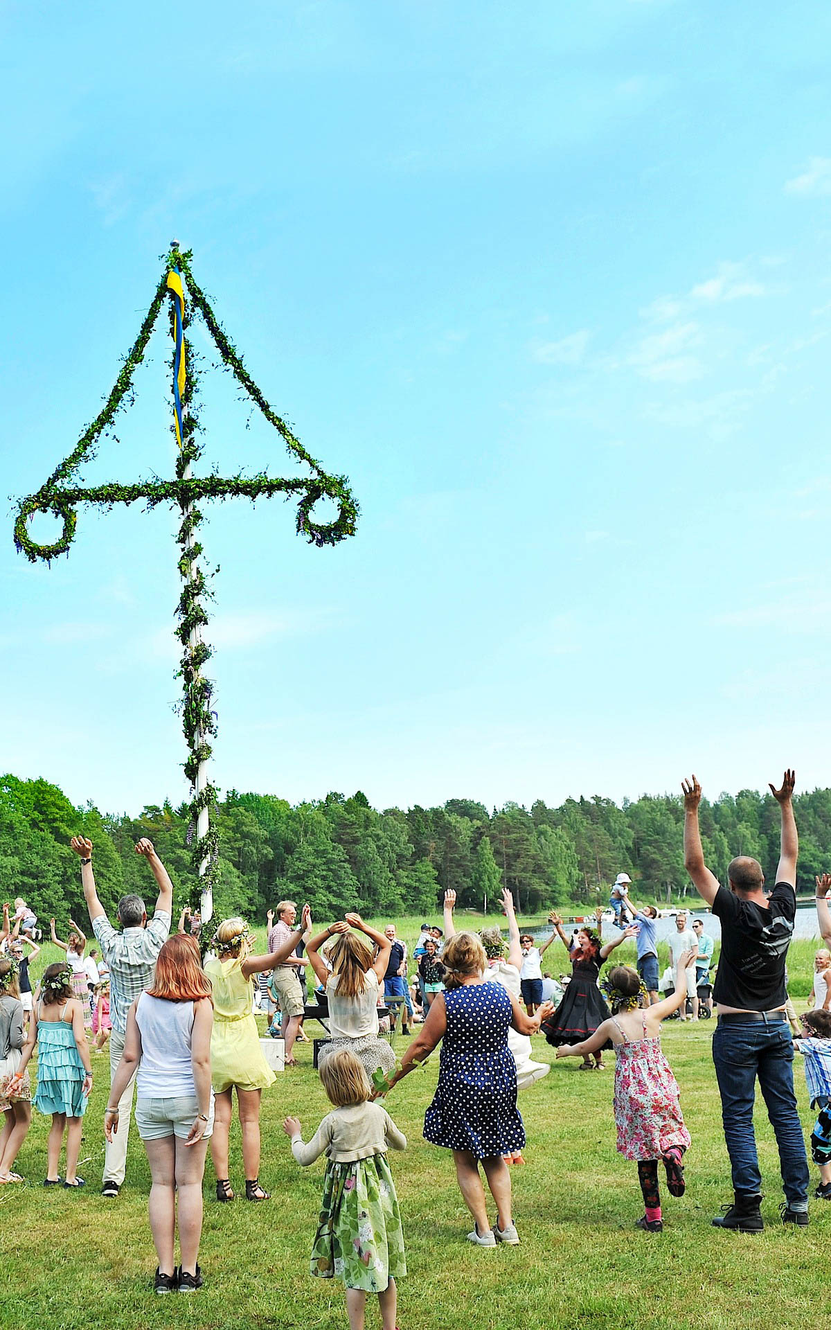 persone e Midsommarstång